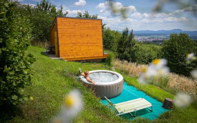 Panorama Glamping Visole