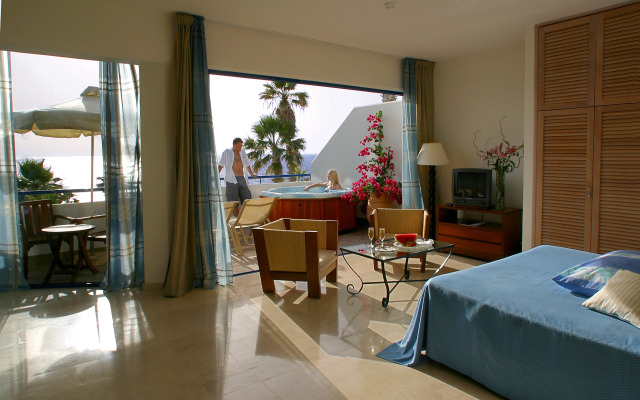 Azia Resort and Spa