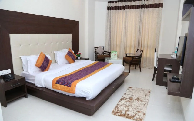 Qcent Gurgaon by Pacific Inn