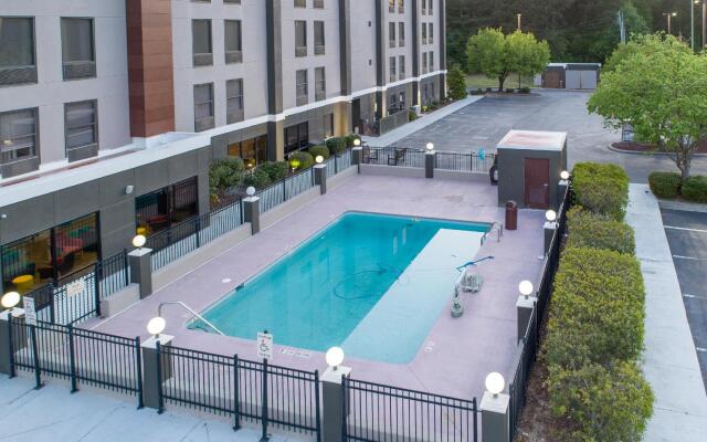 La Quinta Inn & Suites by Wyndham Selma/Smithfield I-95