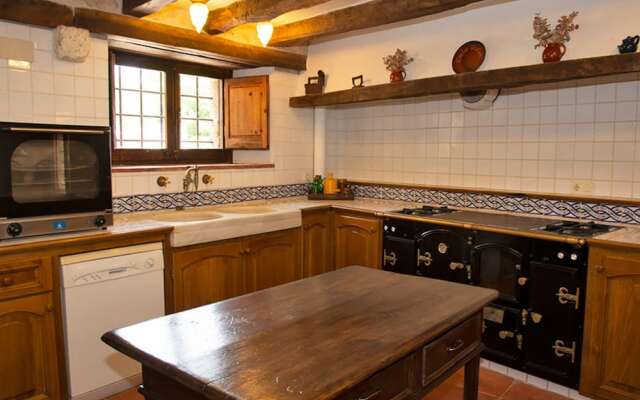 Ariqus Rural Cottages