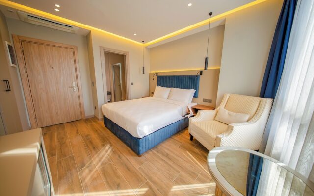 The Palm Bosphorus Hotel