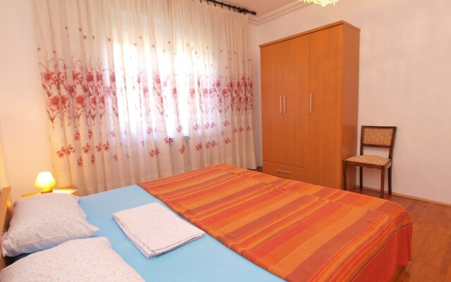 Apartments Marle 906