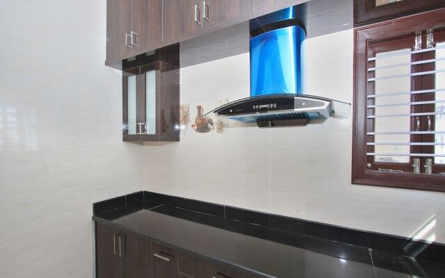 OYO 11386 Resside Homes