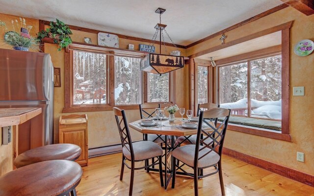 Whispering Pines - 4 Br Home