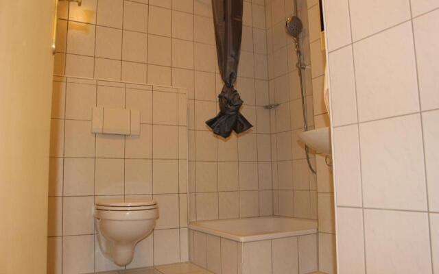ZV-Scholtz Burghausen, Mozartstr.15 AP-52