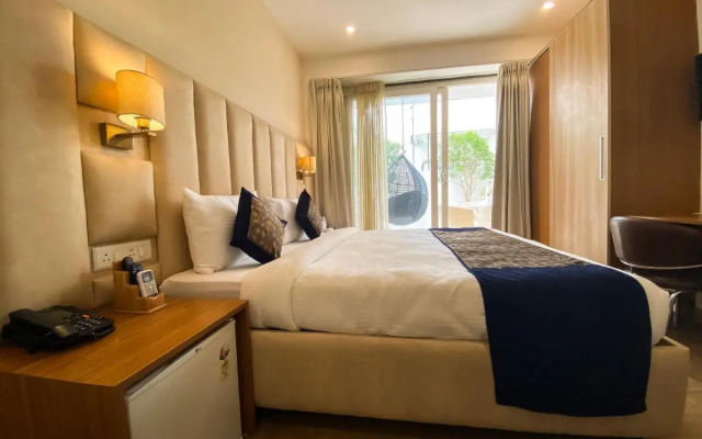Sky Suites Huda City Center