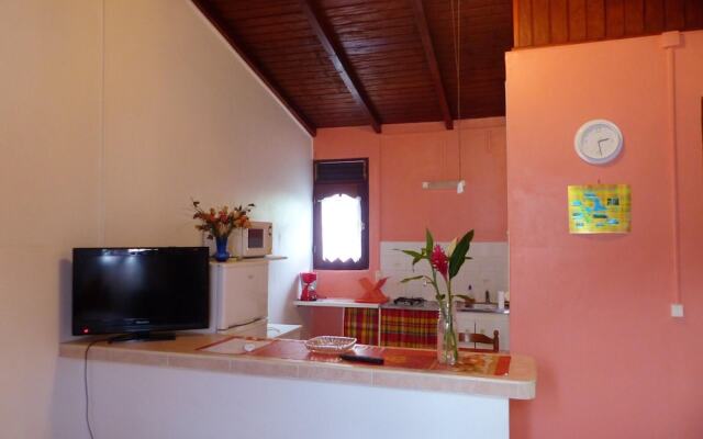 Studio in Capesterre Belle Eau, with Enclosed Garden And Wifi - 3 Km From the Beach