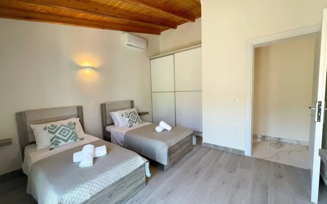 Magellanos Mint House- Kinopiastes