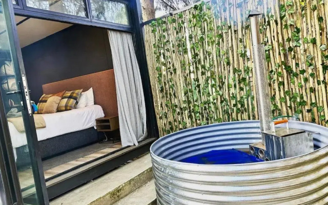 TWO Prefab Living - Luxury bungalows
