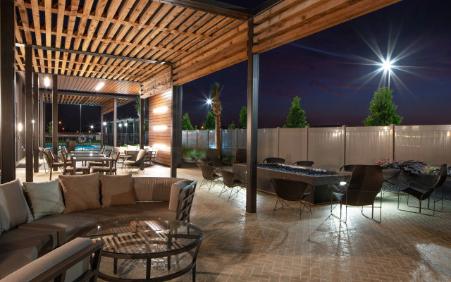 Courtyard by Marriott Lafayette South