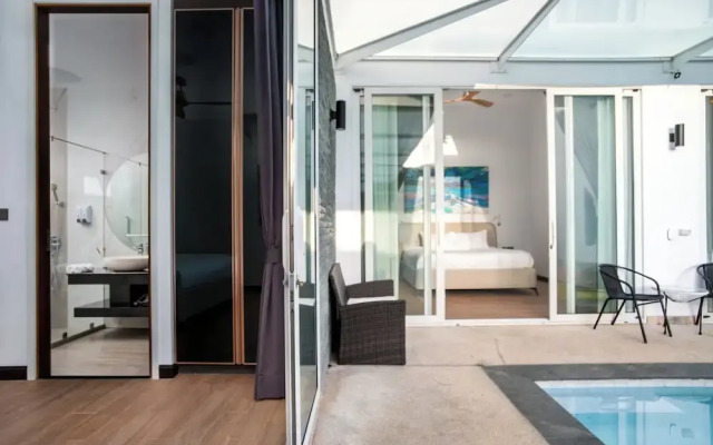 Sky - 4BR Private Villa in Phuket
