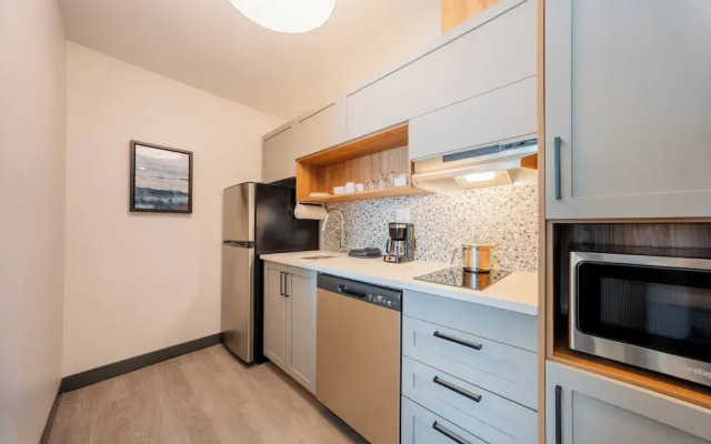 Candlewood Suites Trois Rivieres Ouest by IHG
