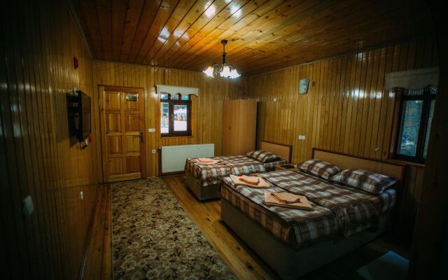 Elif Inan Hotel