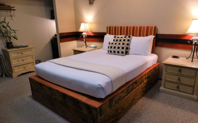 Lokahi Lodge