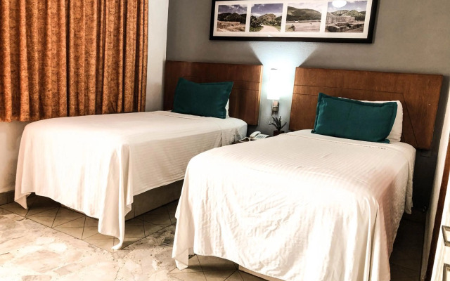 Hotel River Poliforum