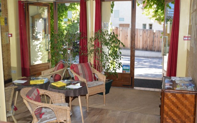 Auberge De L'Impossible