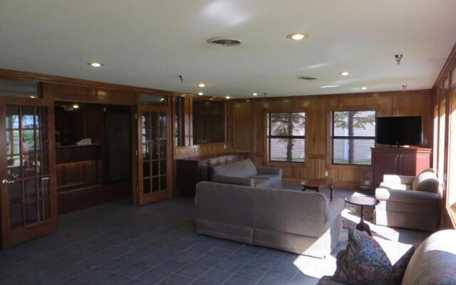 Bayside Hotel of Mackinac