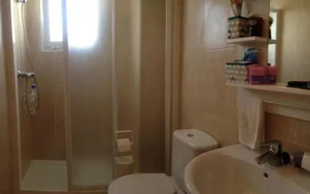 2010-Superb apt 2 bedrooms in complex with pool