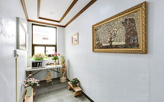 Buan Sagyejeol Pension