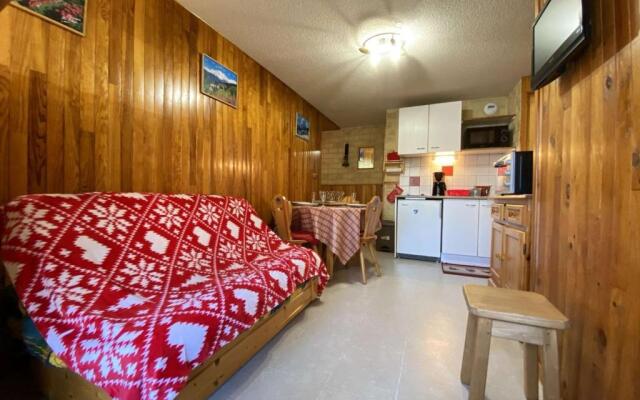 Appartement Praz-sur-Arly, 2 pièces, 6 personnes - FR-1-603-43