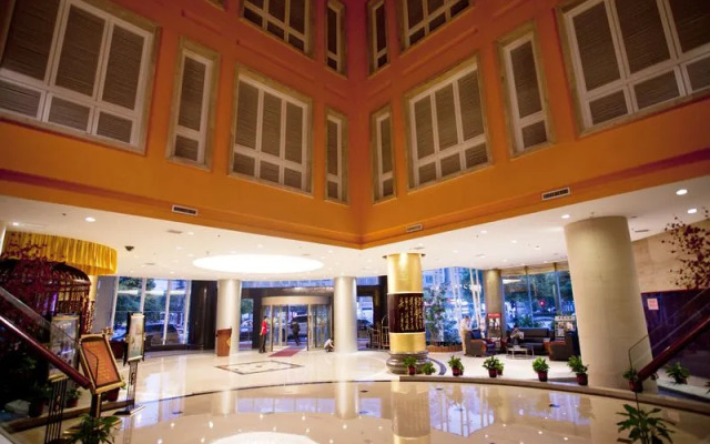 Junyi Frontier Hotel