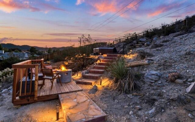 Jackrabbit Inn - The Nocturnal Experience - Spa
