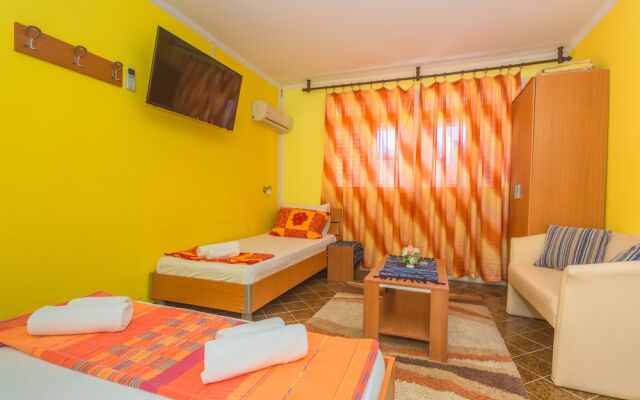 Montenegro Apartments Sutomore Villa Nena 3*