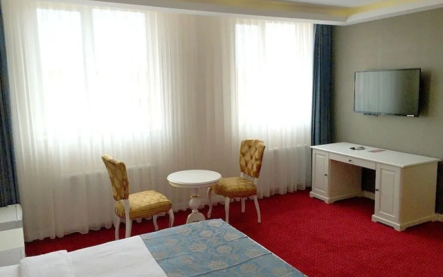 Kadhirga Hotel