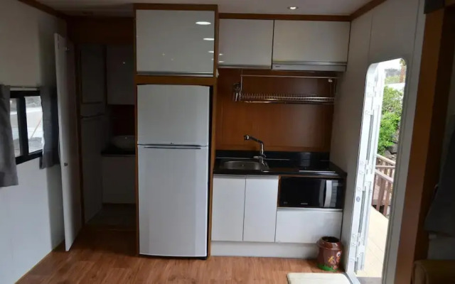 Seogwipo Pyoseoncaravan