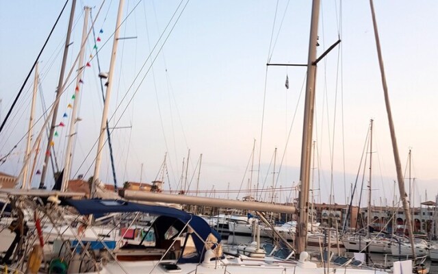 Apartment allee du Saoutadou