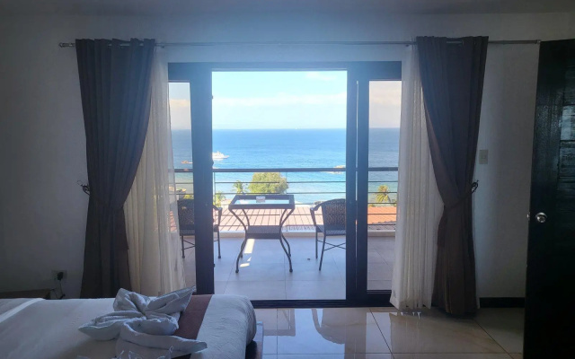 Manarra Seaview Resort
