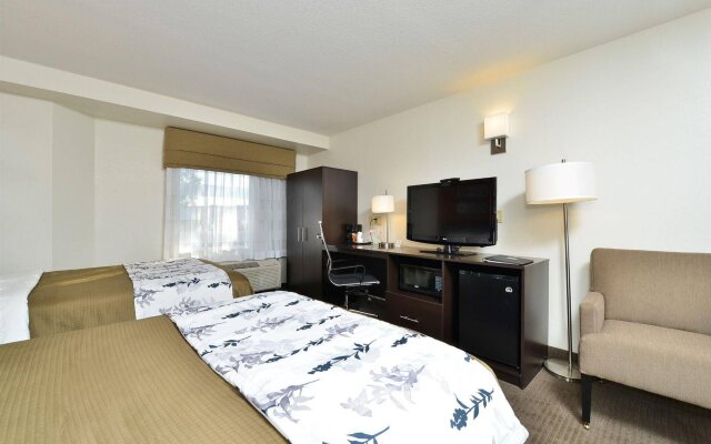 Sleep Inn & Suites Riverfront