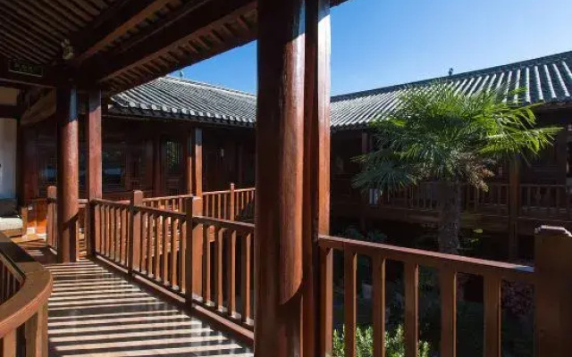 Junbo Lishui'an Courtyard (Lijiang Ancient City Branch)