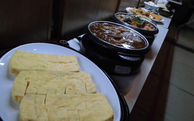 Wellbe Meieki - Caters to Men