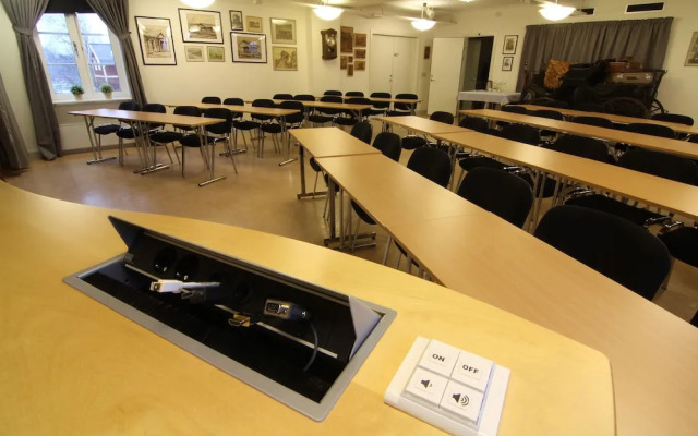 Filipsborg, the Arctic Mansion