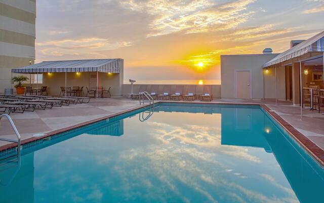 Beach Quarters Resort