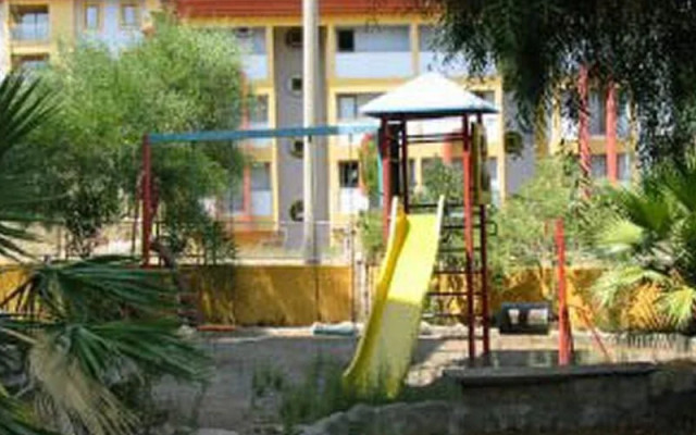 Club Aladdin Apartments