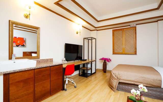 Hound Hotel Incheon Airport
