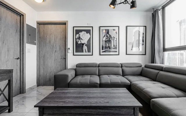 w Brilliant 1BR w Beautiful View in Calle 50