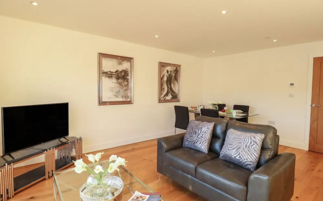 Harbourside Haven Apartment 4