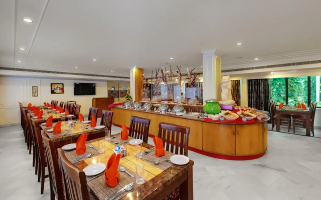 SRM Hotel Maraimalai Nagar