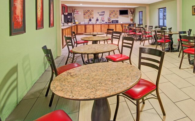 Travelodge Midtown
