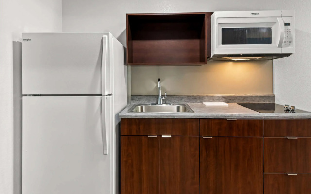 Woodspring Suites Waco South