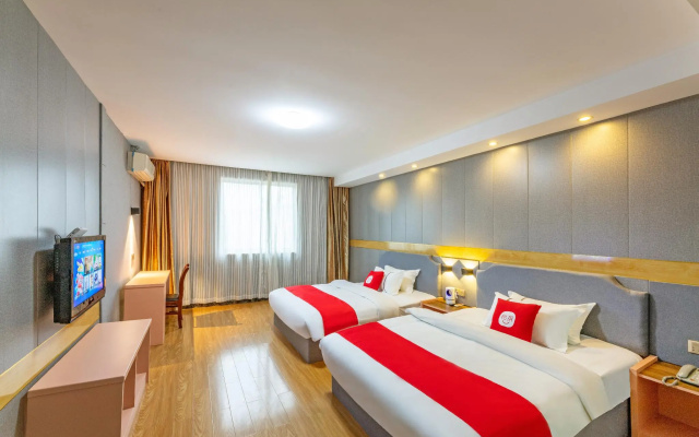 Elan Inn Yizheng Decoration City