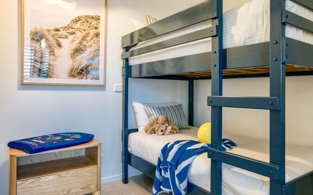 Oaks Vue Suites Geelong – Guest Rooms – Geelong