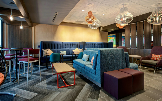 Tru by Hilton Manassas
