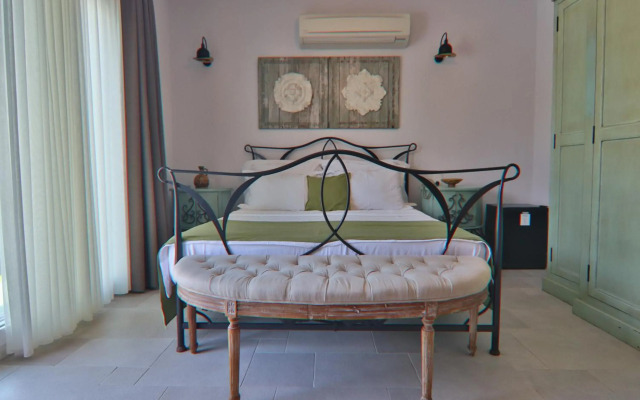 Alacaat  Otel