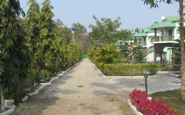 Chilapata Green Resort - Hostel