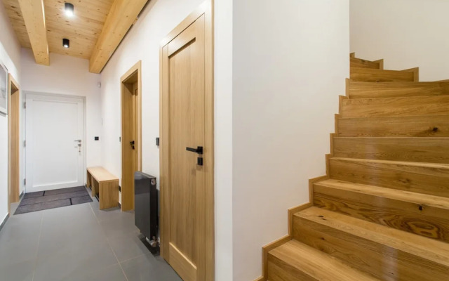 Villa in Cerny Dul With Sauna